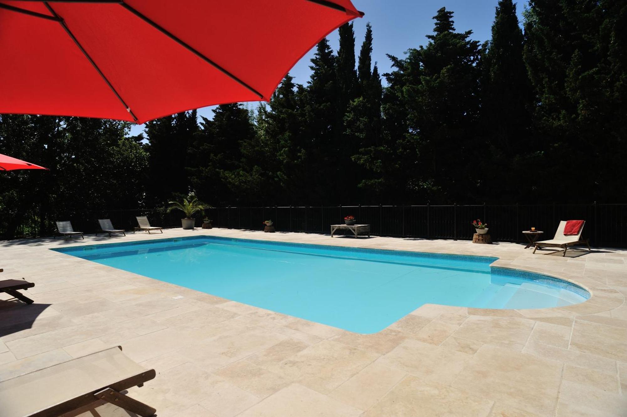 Chambres D'Hotes Domaine Des Machottes Grans Exterior photo