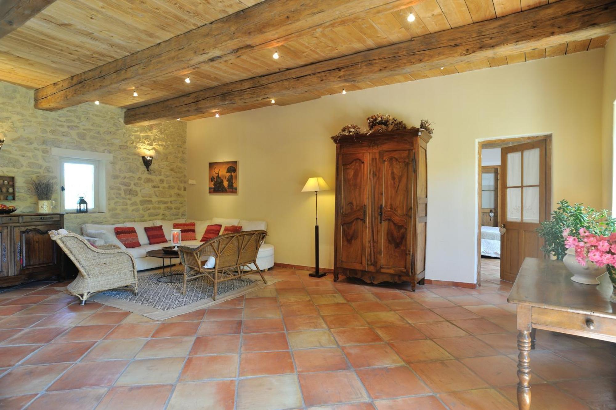 Chambres D'Hotes Domaine Des Machottes Grans Exterior photo