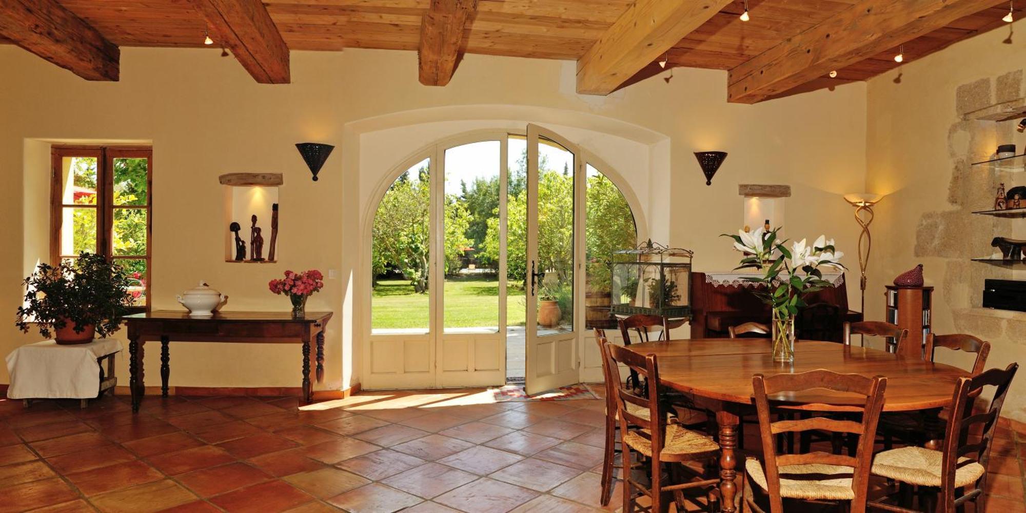 Chambres D'Hotes Domaine Des Machottes Grans Exterior photo