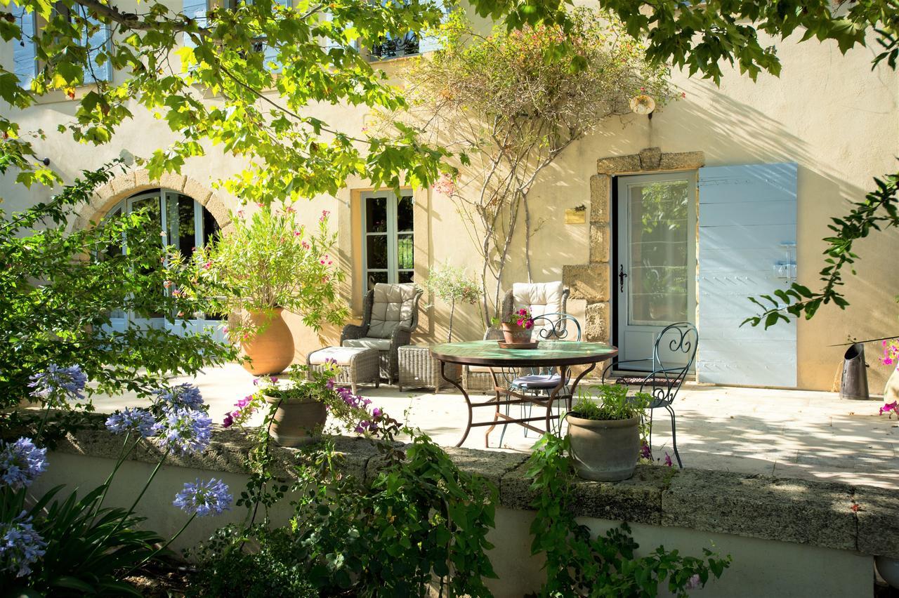 Chambres D'Hotes Domaine Des Machottes Grans Exterior photo
